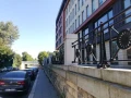 Balustrada Słupek Bariera Historyczna Żeliwna ogrodzenie.jpg