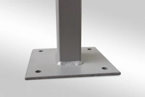 Słupek do płotu z technorattanu wys. 105cm